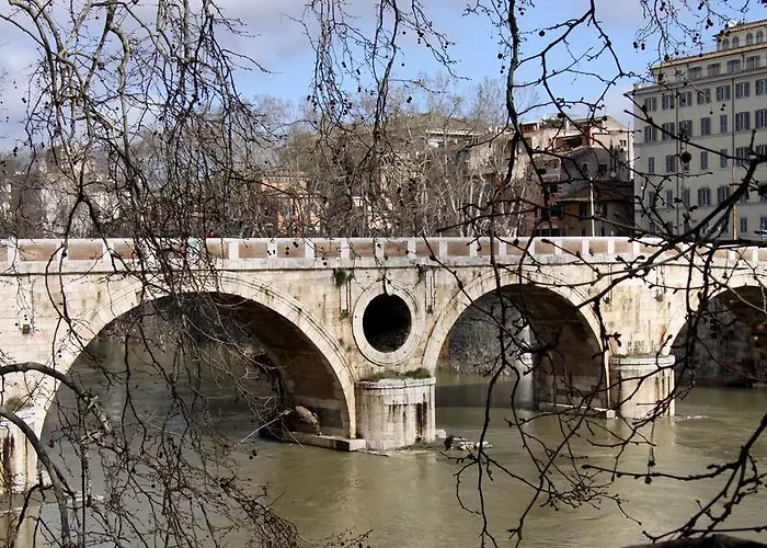 Domus31 - Luxury House In Trastevere * Рим